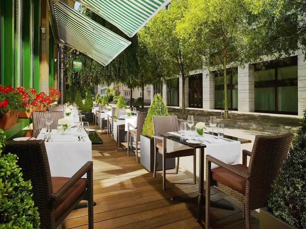 Neues Schloss Privat Hotel Zurich, Autograph Collection