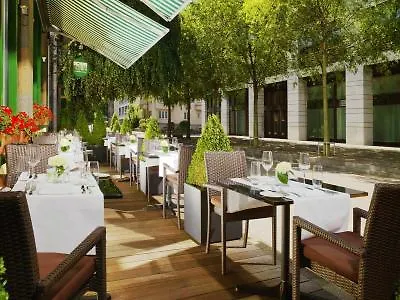Neues Schloss Privat Hotel Zurich, Autograph Collection