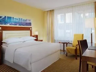 Neues Schloss Privat Hotel Zurich, Autograph Collection 5*,  Schweiz