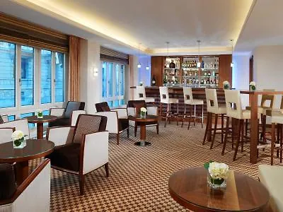 Neues Schloss Privat Hotel Zurich, Autograph Collection