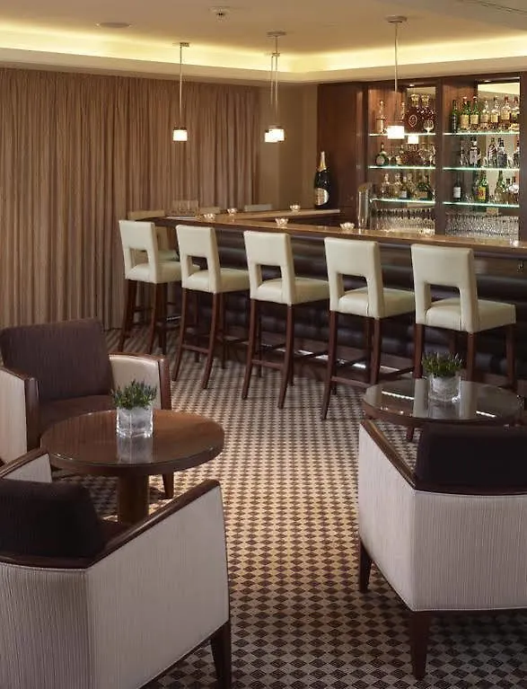 Neues Schloss Privat Hotel Zurich, Autograph Collection 5*,  Schweiz